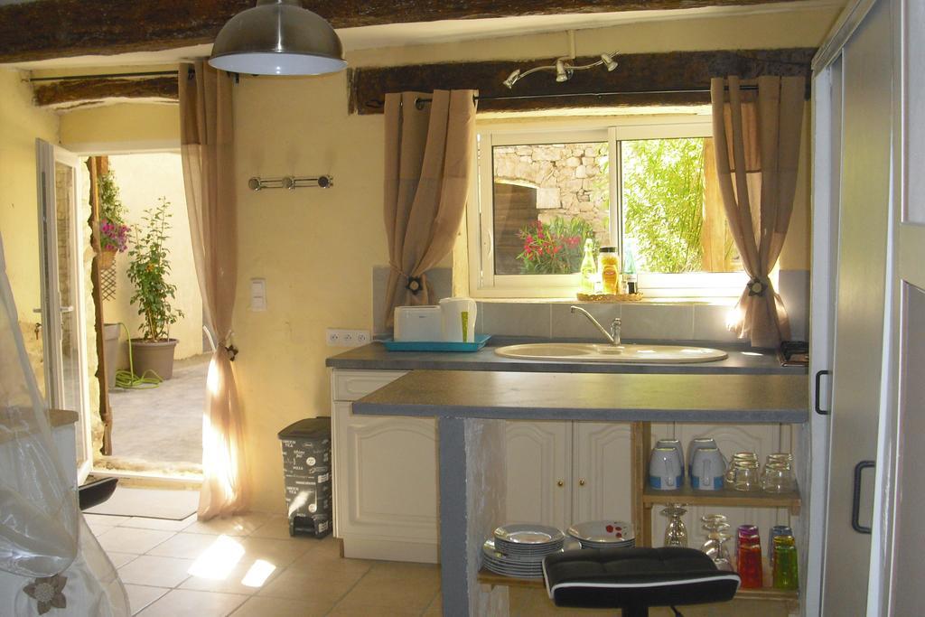 Lou Mas Li Pitchoun "La Bergerie" Apartment Gordes Exterior foto